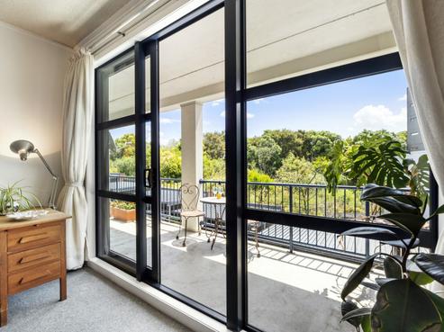 3/19B Fleet Street, Eden Terrace