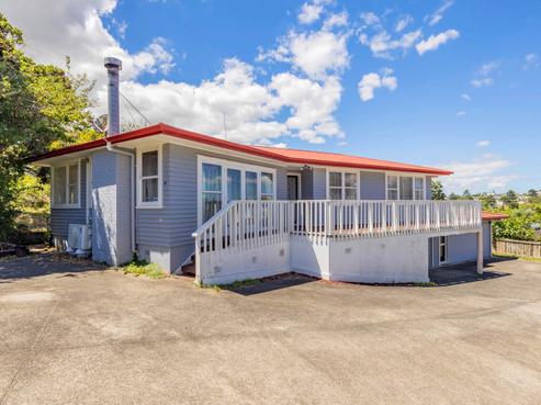 33 Hillview Avenue, New Windsor