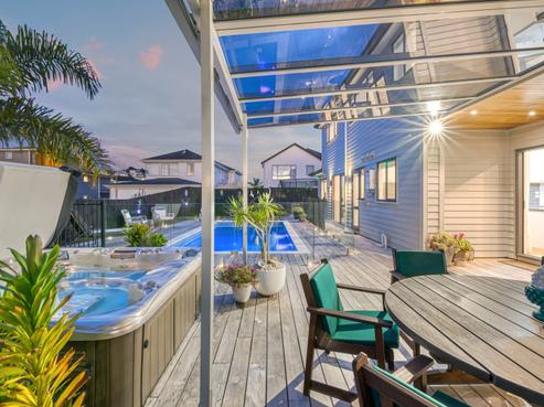 60 Harvest Avenue, Orewa