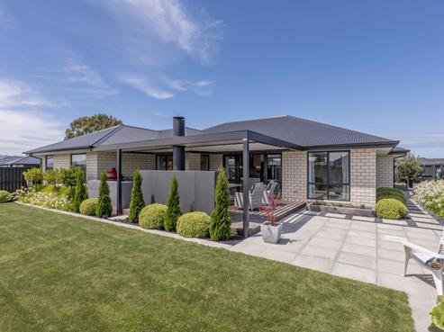 2 Monte Crescent, Lincoln