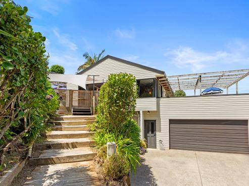 98 Bell Street, Judea