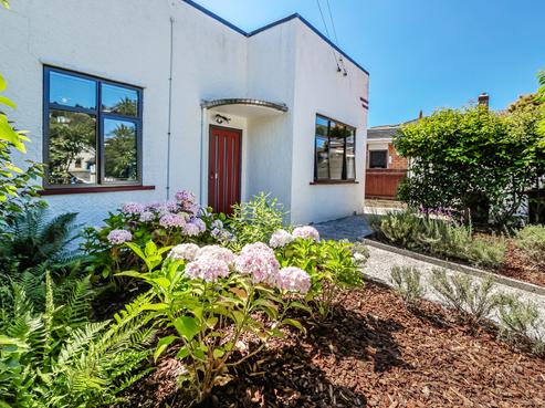 249 North Road, North East Valley