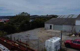 Lock-up plus yard in Elsdon