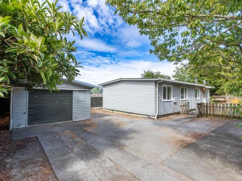 162 Te Rangitautahanga Road, Turangi