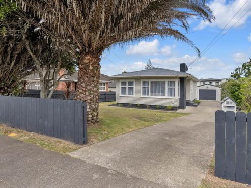 28 Graeme Avenue, Mangere East