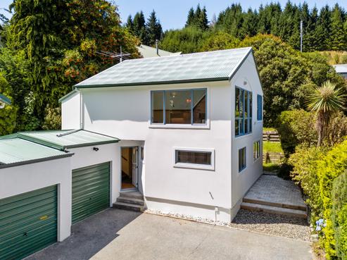20B Watts Road, Fernhill/Sunshine Bay
