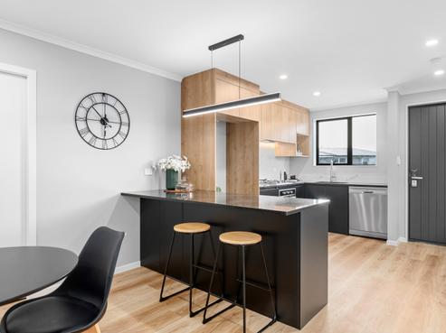 1/5 Sundown Crescent, Melville