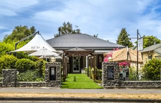 High returns, long lease and award winning