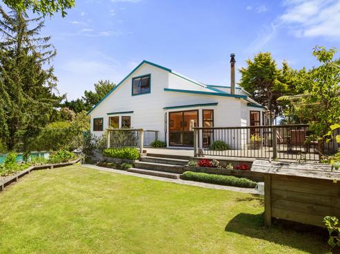 203 Holborn Drive, Stokes Valley