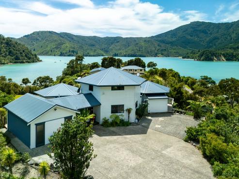 7 Soucis Lane, Okiwi Bay