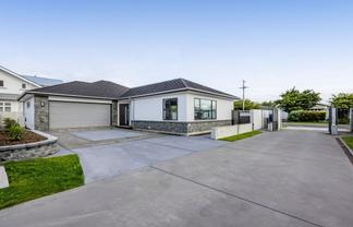 5B Grey Street, Hawera