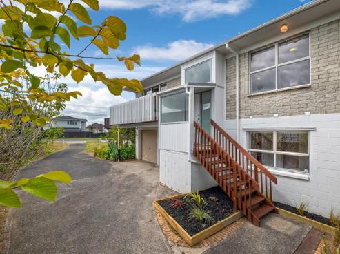2/41 Jutland Road, Hauraki