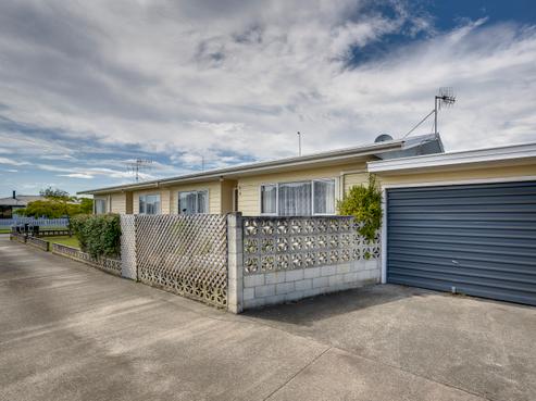 46B Downing Avenue, Pirimai