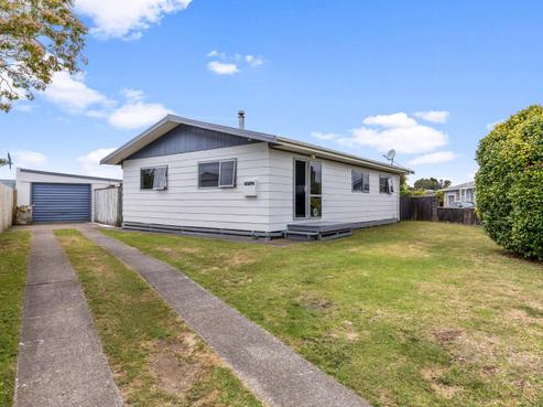 9 Tawake Place, Waitara