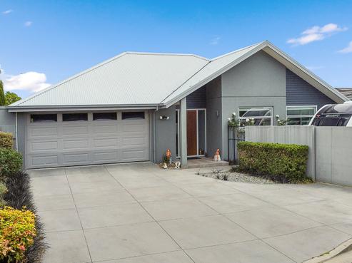 64 Ashwood Drive, Witherlea