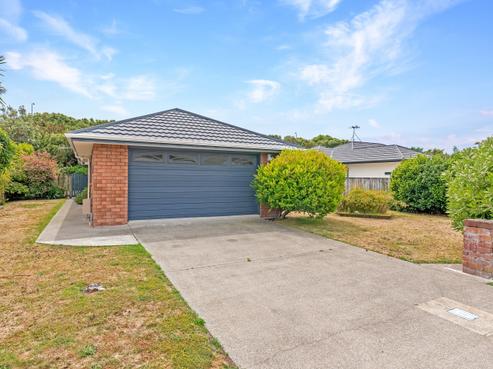 67 Makarini Street, Paraparaumu