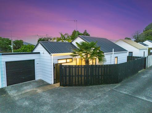 2/52 Tironui Road, Takanini