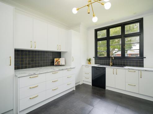 131 Lewis Street, Gladstone