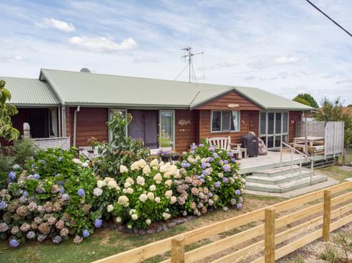 53 River Road, Ngatea