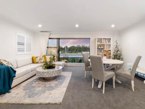 101/32 Shortfin Place, Flat Bush
