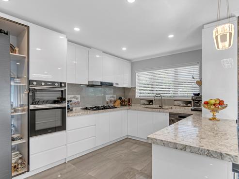 172 Avonhead Road, Avonhead