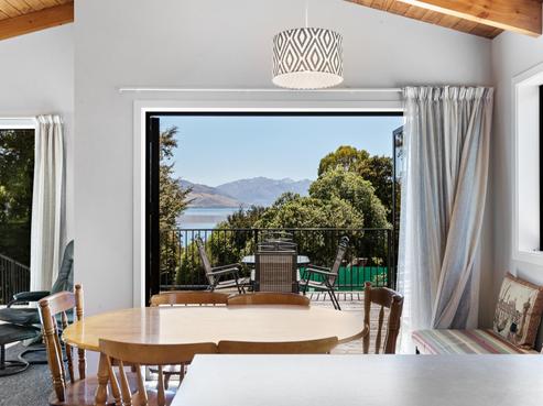 130 Lakeview Terrace, Lake Hawea