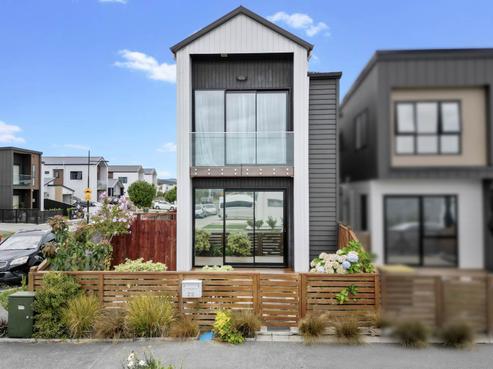 22 Parahau Road, Papakura