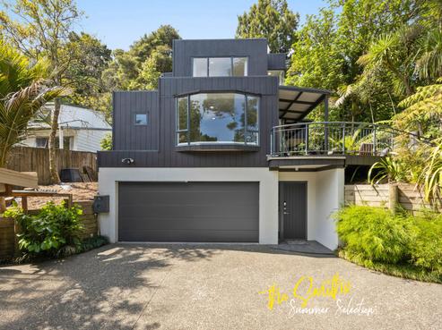 70 Wood Bay Road, Titirangi