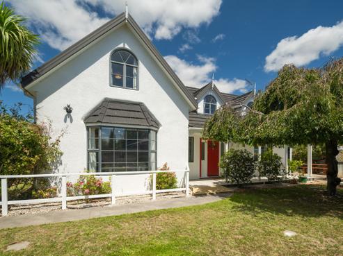 15 Page Street, Redwoodtown