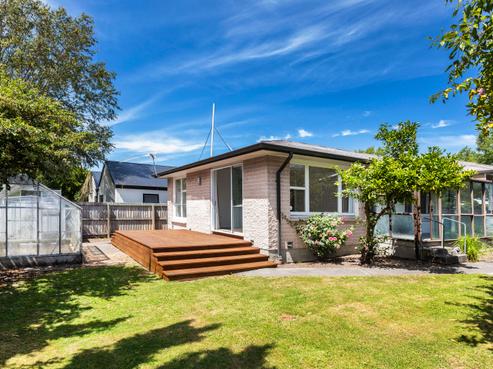 2/70 Proctor Street, Papanui