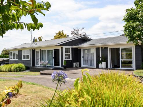 3 Acacia Crescent, Glenview