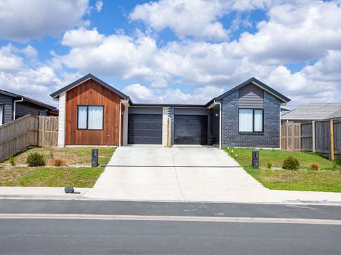 2/4 Tiro Place, Rototuna North