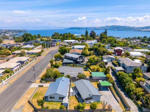10 Liston Avenue, Hilltop
