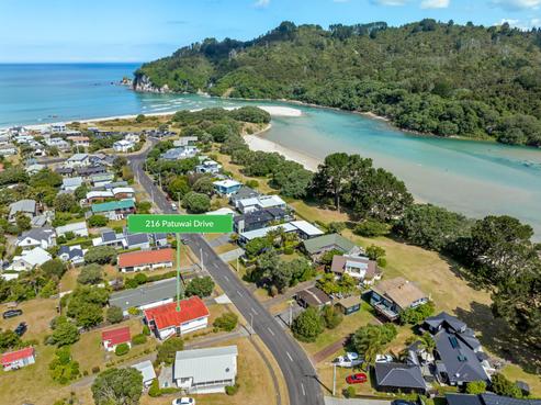 216 Patuwai Drive, Whangamata
