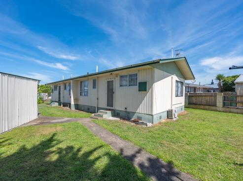 27 Liverpool Crescent, Flaxmere