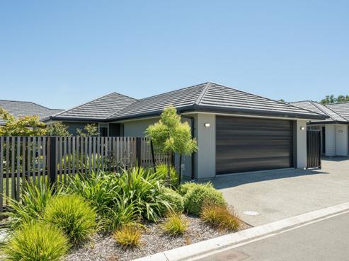 35 Camberley Road, Richmond