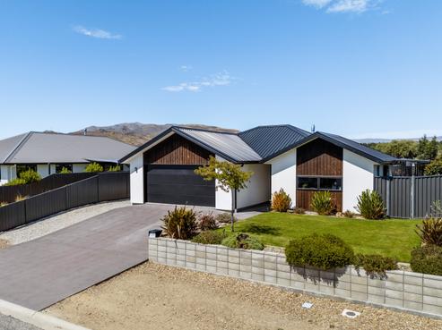 21 Olds Crescent, Cromwell