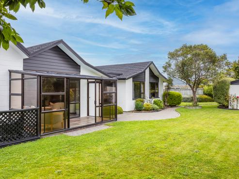 11A Woodstock Place, Russley