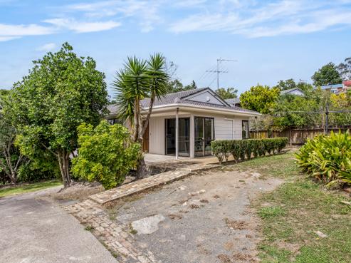 100 Solar Road, Glen Eden