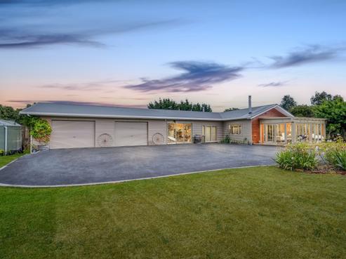 308 Fabians Road, Greytown