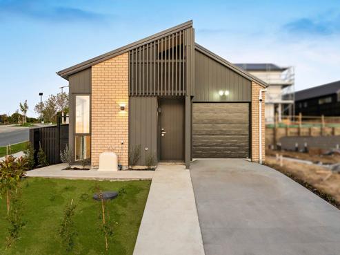 7 Kotiu Place, Massey