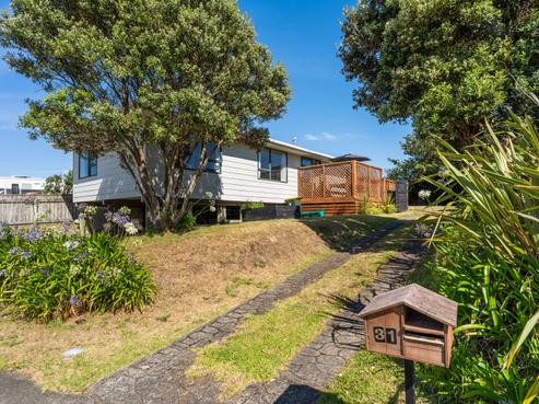 31 Rutherford Drive, Waikanae Beach