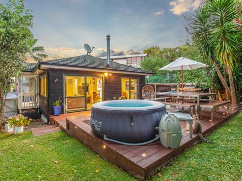 2/15 Killarney Avenue, Torbay