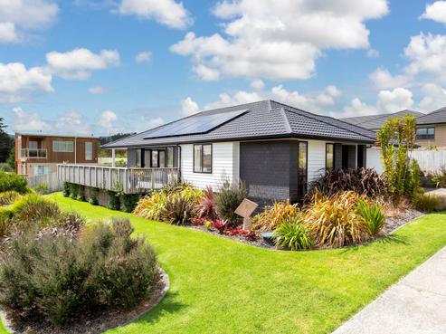 41 Urumaraki Avenue, Helensville