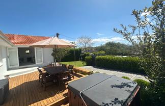 Auckland - Address withheld