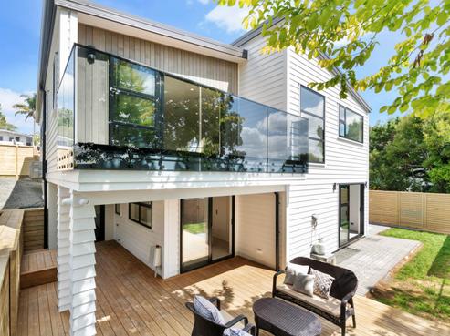 8A Madison Place, Forrest Hill