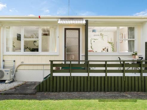 2/38 Stamford Park Road, Mount Roskill
