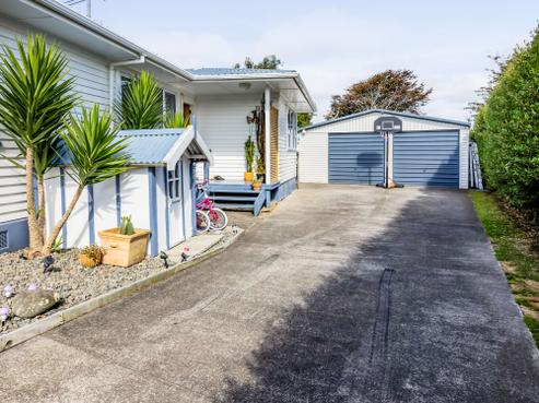 15 Bone Crescent, Hawera