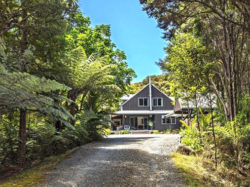 46 Coalhill Lane, Kiripaka