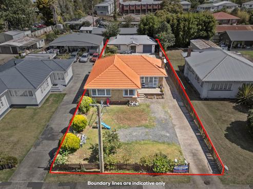 69 Gray Avenue, Mangere East